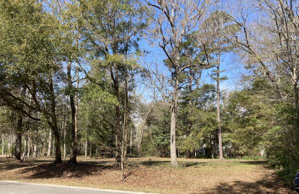 Lot 7 Main House Dr, Edisto Island, SC 29438