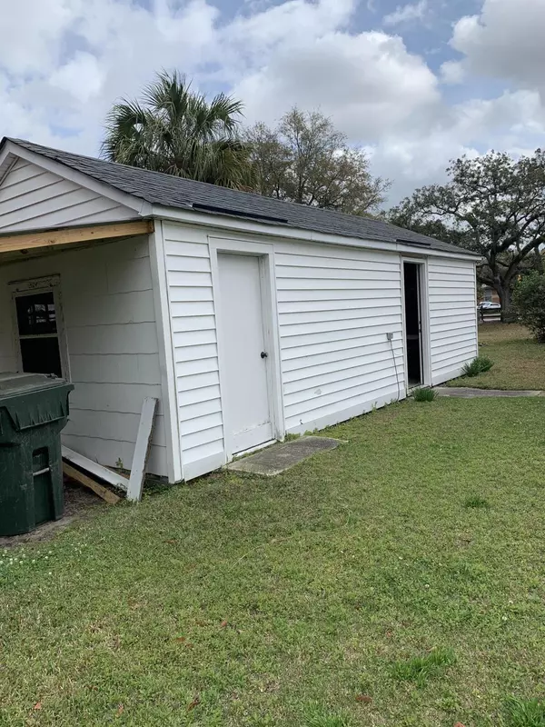 Moncks Corner, SC 29461,111 S Live Oak Dr