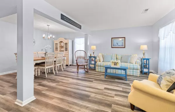 Summerville, SC 29485,5121 Torrey Ln