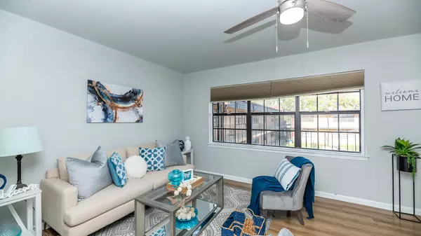 North Charleston, SC 29418,6601 Dorchester Rd #102
