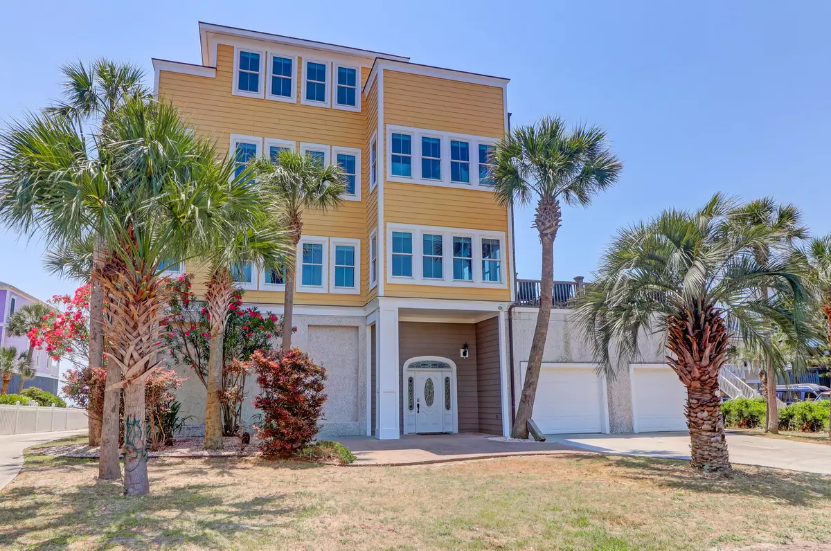 Folly Beach, SC 29439,1677 E Ashley Ave