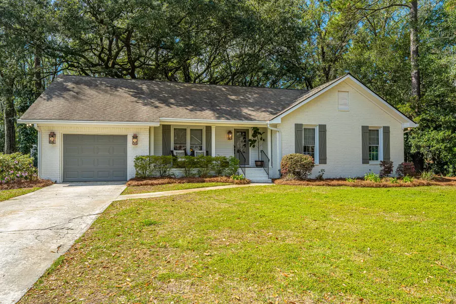 998 Seagull Dr, Mount Pleasant, SC 29464