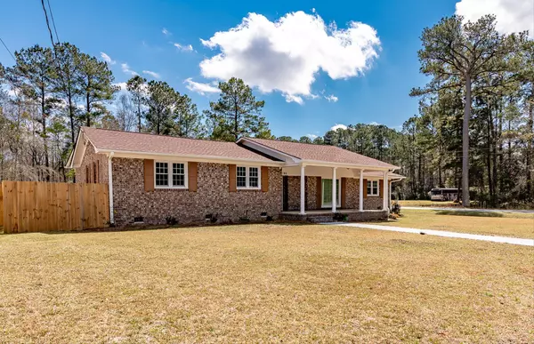 Lincolnville, SC 29485,146 W Broad St