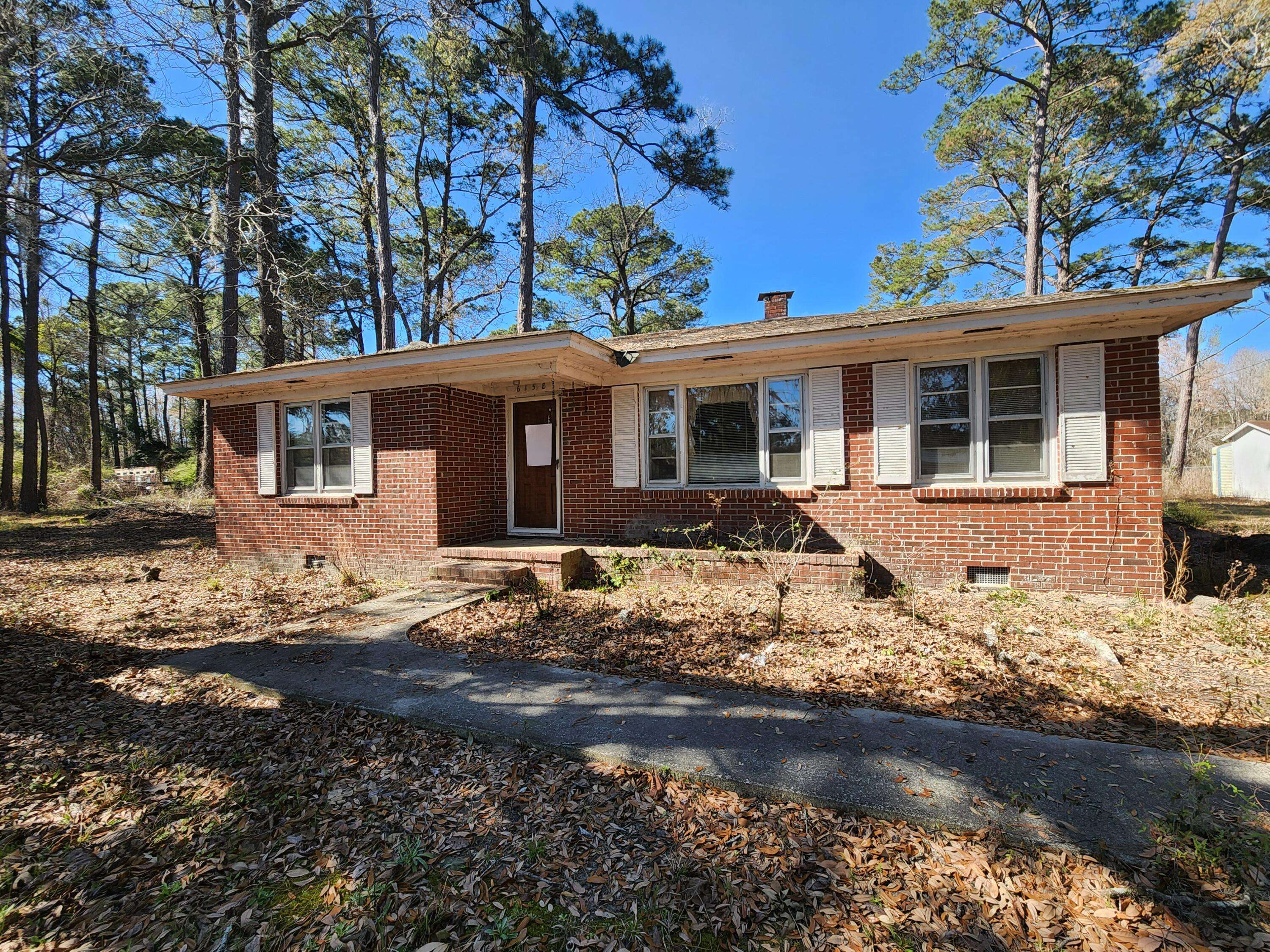 Ravenel, SC 29470,6158 Savannah Hwy.