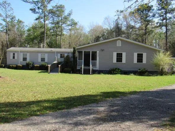 Ravenel, SC 29470,6987 Buckhorn Rd