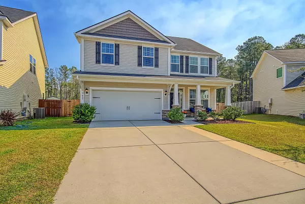 437 Stonefield Cir, Moncks Corner, SC 29461