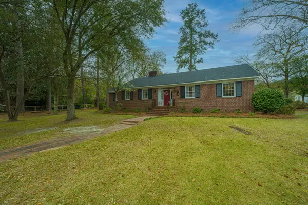 1333 Peake St, Holly Hill, SC 29059