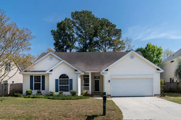 3280 Heathland Way, Mount Pleasant, SC 29466