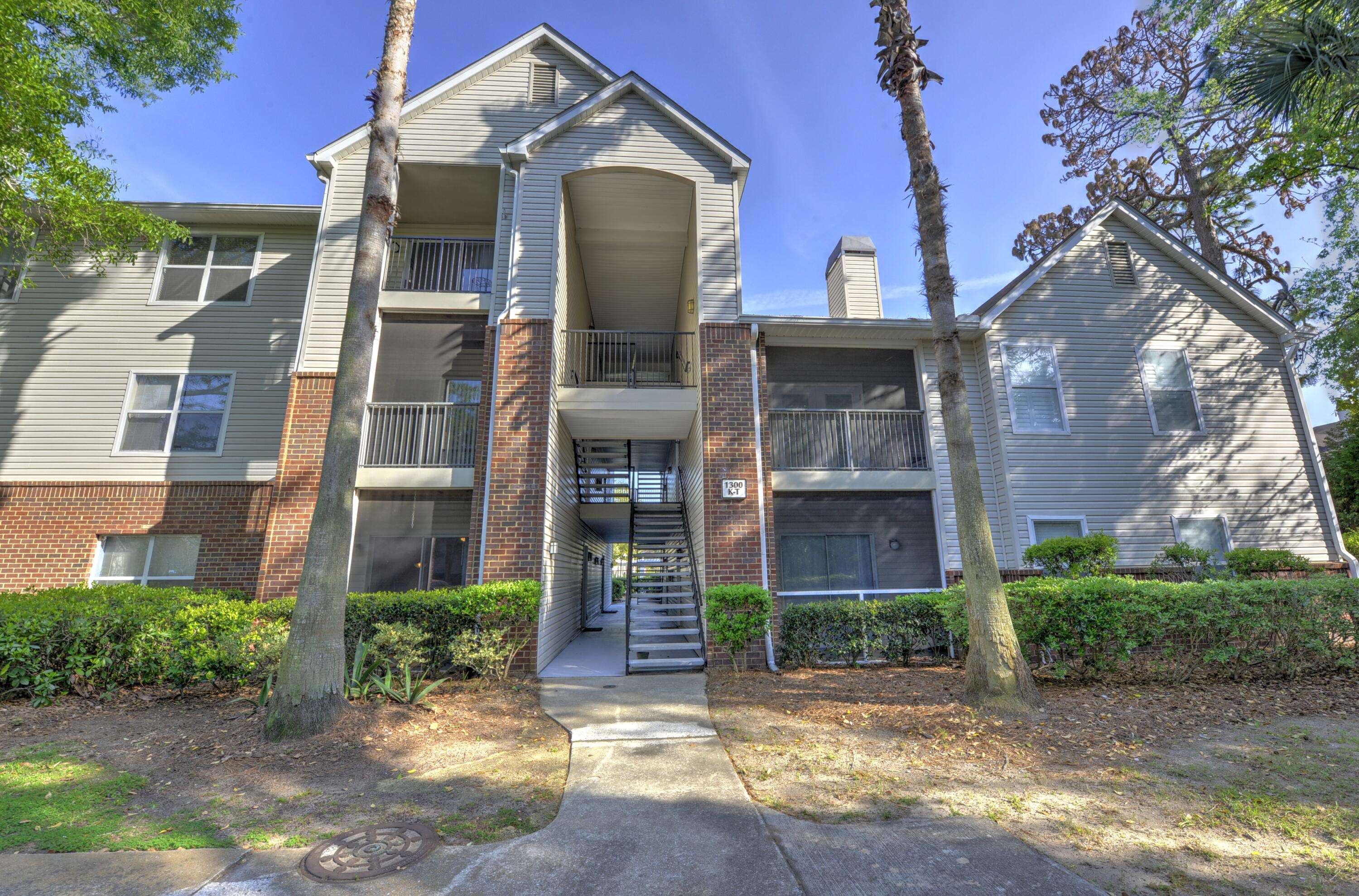 2011 Highway 17n #1300k, Mount Pleasant, SC 29466