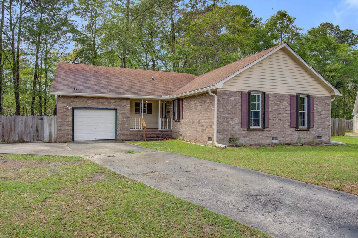 Summerville, SC 29485,115 Flicker Ln