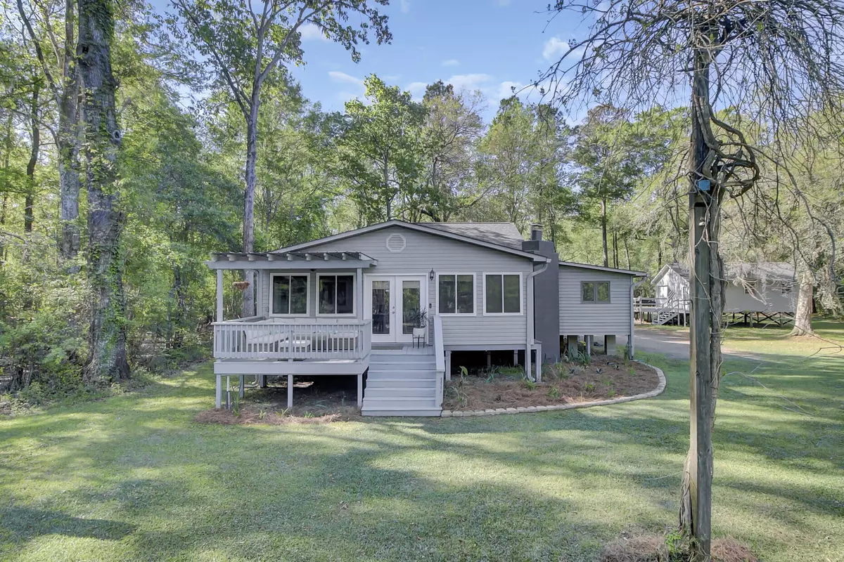 Ridgeville, SC 29472,384 Shoofly Rd