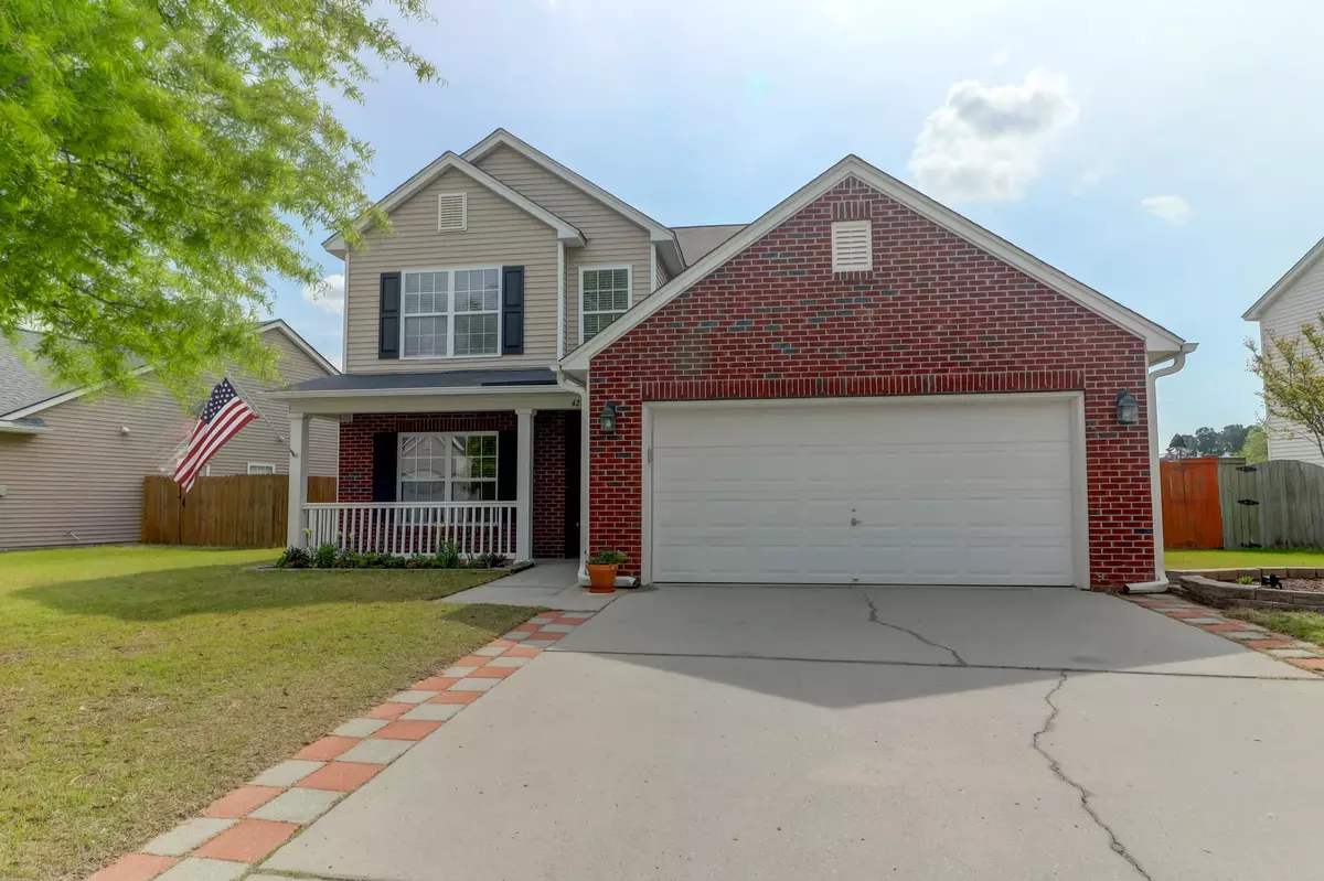 Summerville, SC 29483,421 Dovetail Cir