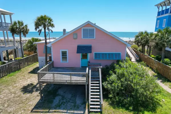 Folly Beach, SC 29439,509 W Ashley Ave