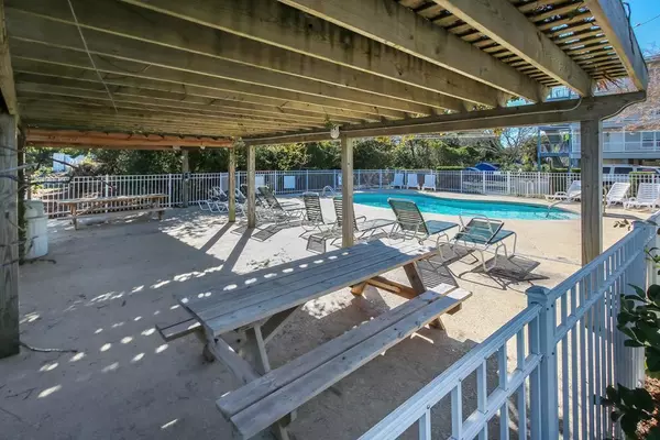 Folly Beach, SC 29439,2293 Folly Road #2m