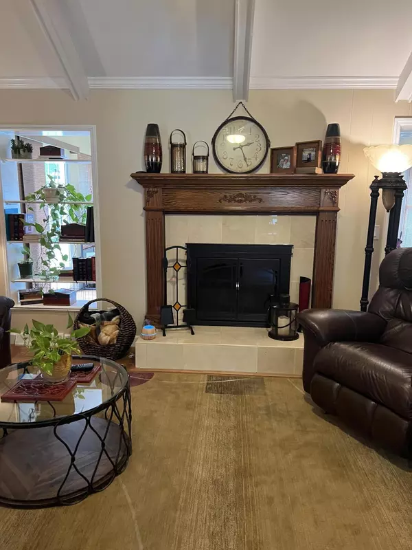 Ladson, SC 29456,917 Aleppo Dr