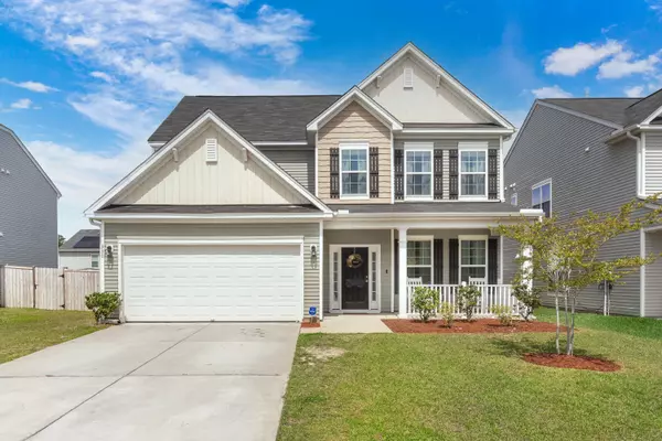 330 Silverleaf Ln, Moncks Corner, SC 29461