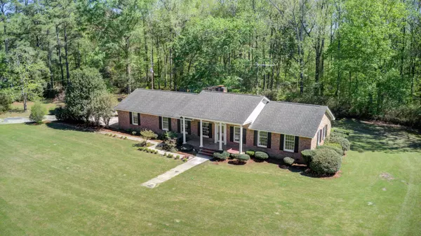 598 Maple Branch Rd, Reevesville, SC 29471