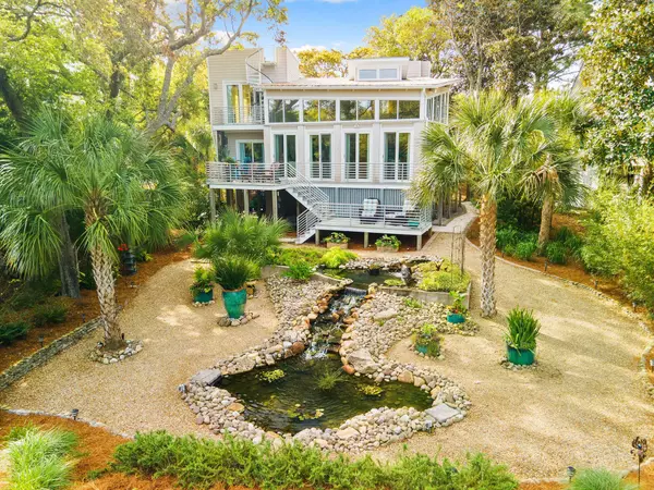 Folly Beach, SC 29439,608 W Beach Ct