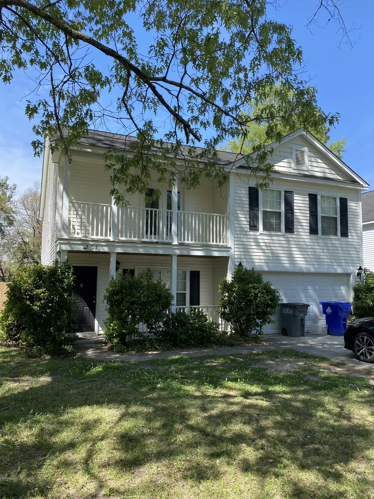 North Charleston, SC 29406,8725 Red Oak Dr