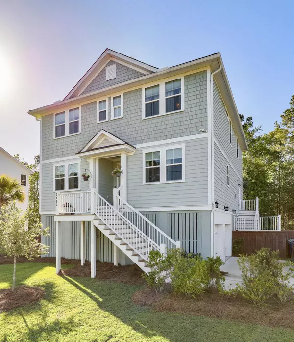 3892 James Bay Rd, Johns Island, SC 29455