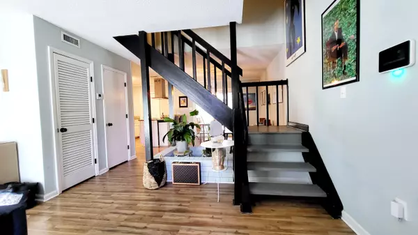 5571 E Shirley Dr, North Charleston, SC 29418