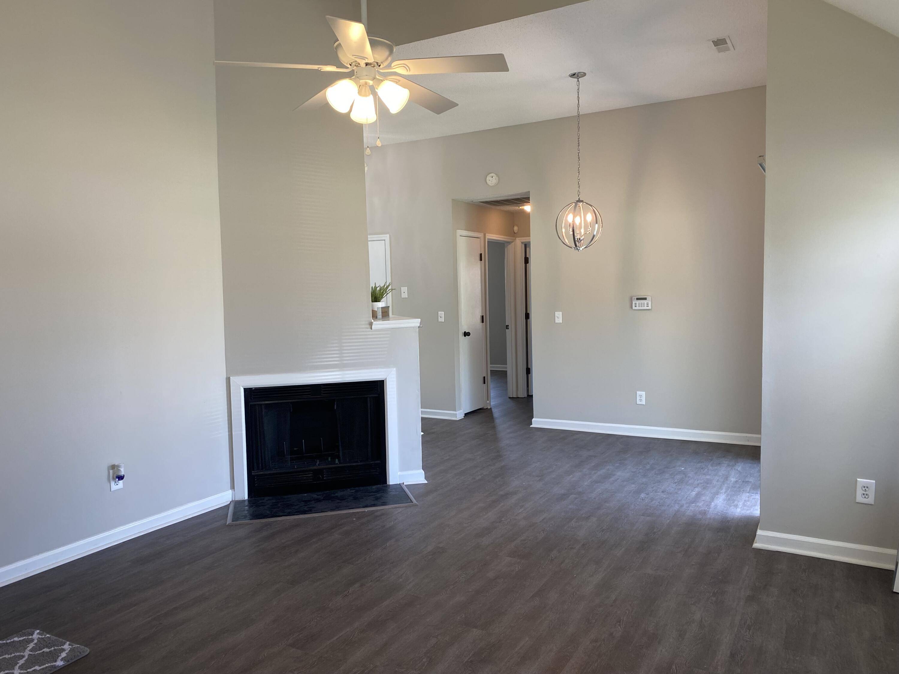 Summerville, SC 29486,315 Hedge Way