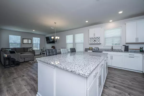 Charleston, SC 29492,245 Rowans Creek Dr