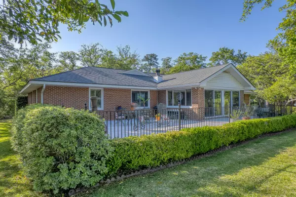 Charleston, SC 29407,240 Devonshire Dr