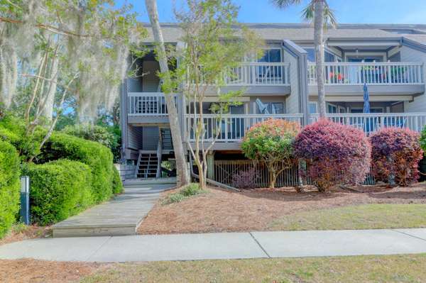 1601 Live Oak Park,  Seabrook Island,  SC 29455