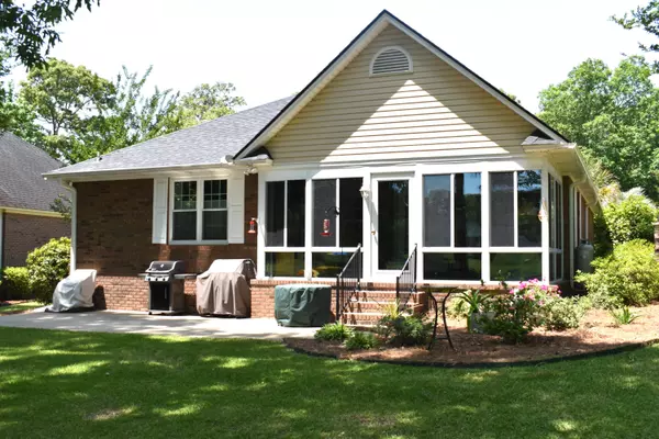 Manning, SC 29102,53 N Lake Cir