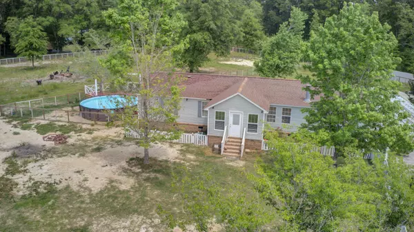 222 Youngs Rd, Eutawville, SC 29048