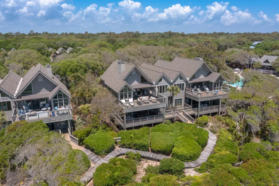 3553 Shipwatch Rd, Kiawah Island, SC 29455