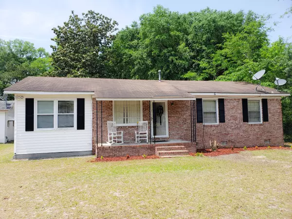 410 Sandhill Rd, Dorchester, SC 29437