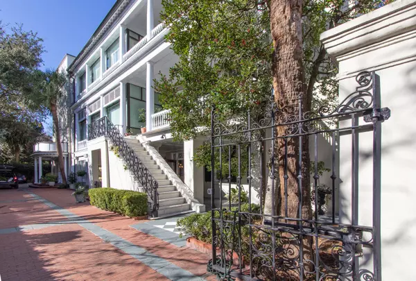 5 Legare St #A, Charleston, SC 29401