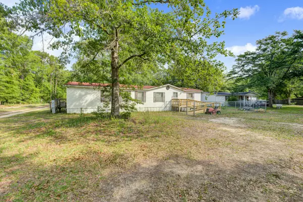Ravenel, SC 29470,335 Tannenbaum Rd
