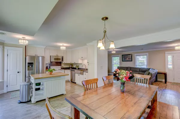 Mount Pleasant, SC 29464,1553 Landings Run