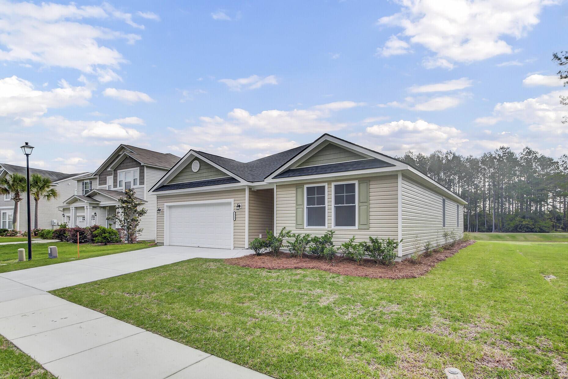 Summerville, SC 29486,112 Shadybrook Dr
