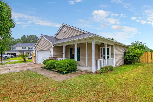 106 Brogun Loch Trl, Goose Creek, SC 29445