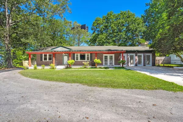 2978 Doe St, North Charleston, SC 29406