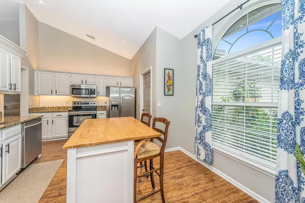 Mount Pleasant, SC 29464,341 Jardinere Walk