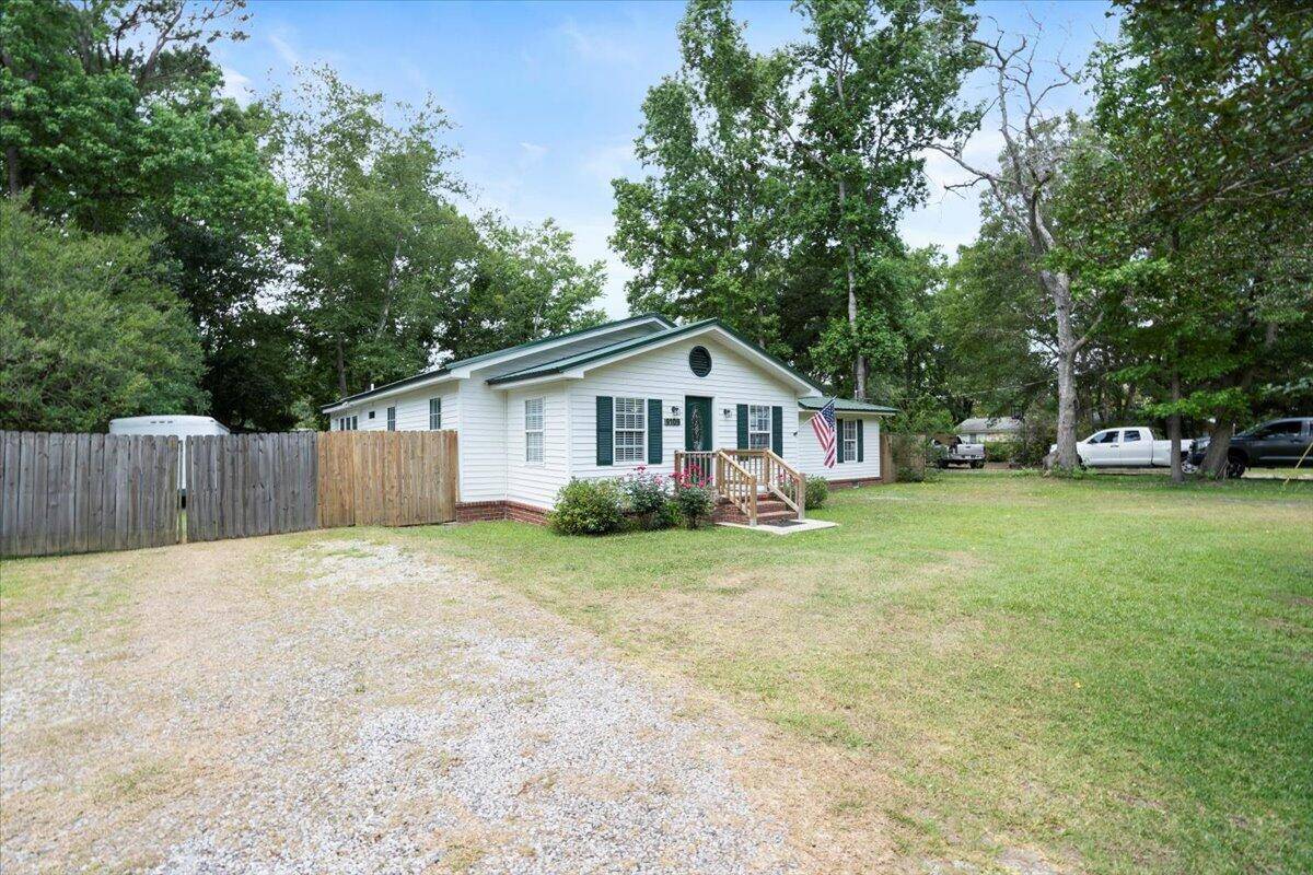 North Charleston, SC 29406,9109 Timber St