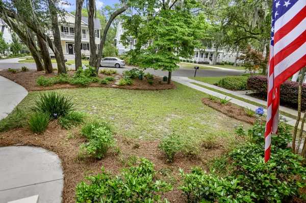 Charleston, SC 29412,777 Canopy Cv