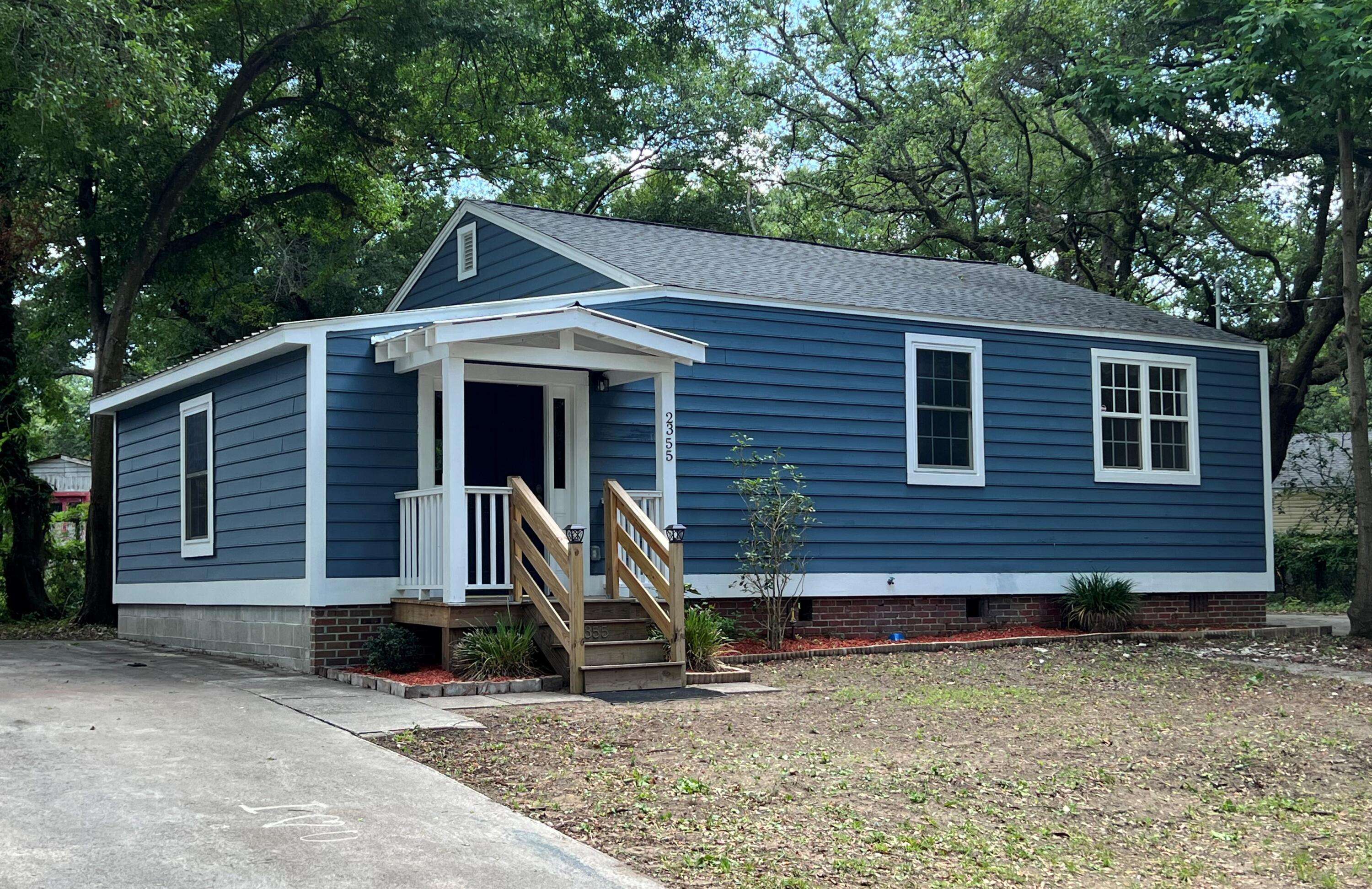 2355 Cambridge Ave, North Charleston, SC 29405