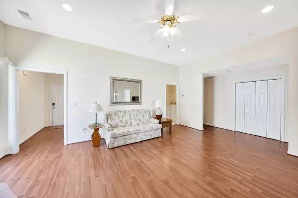 West Columbia, SC 29169,410 Monarch Ln