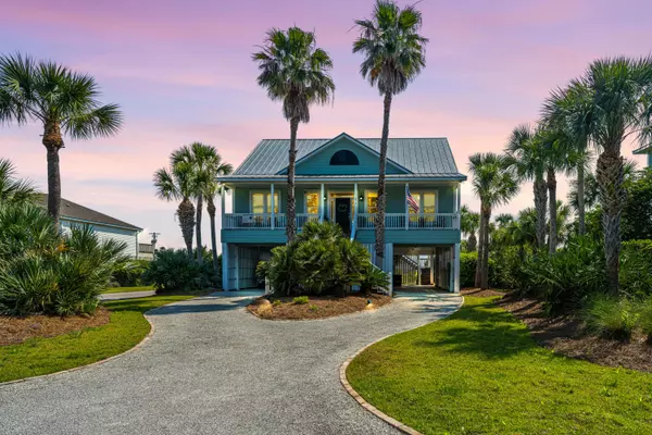 3913 Lybrand St, Edisto Beach, SC 29438