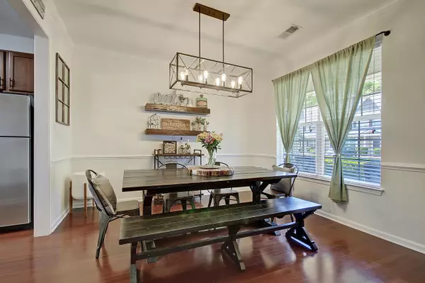 Summerville, SC 29483,210 Hemingway Cir