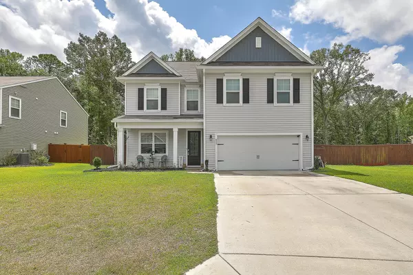 805 Neosho Ct, Moncks Corner, SC 29461