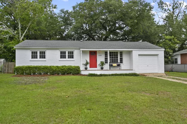 1223 Springhill Rd, Hanahan, SC 29410