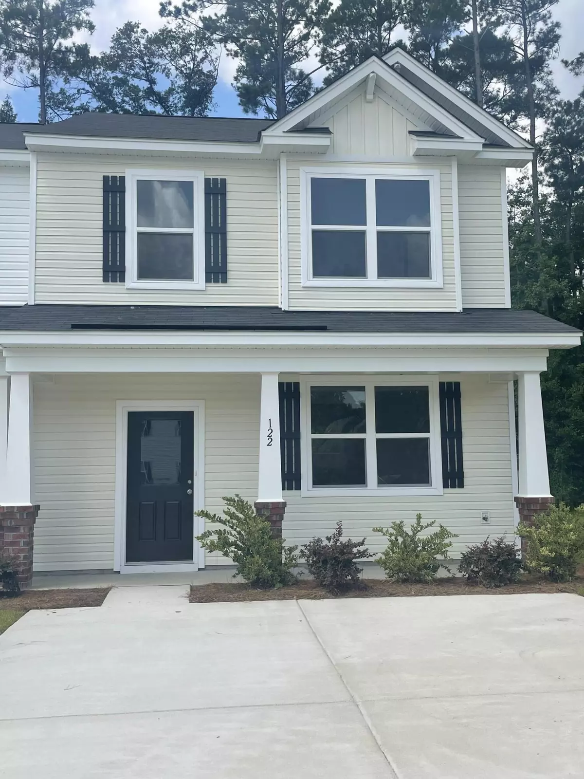 Summerville, SC 29485,122 Spencer Cir #9