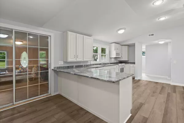 Holly Hill, SC 29059,2571 Camden Rd